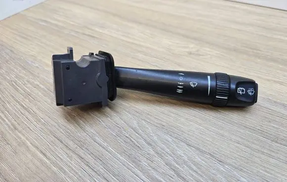 Volvo V70 Wiper control stalk 9452391 02W22A