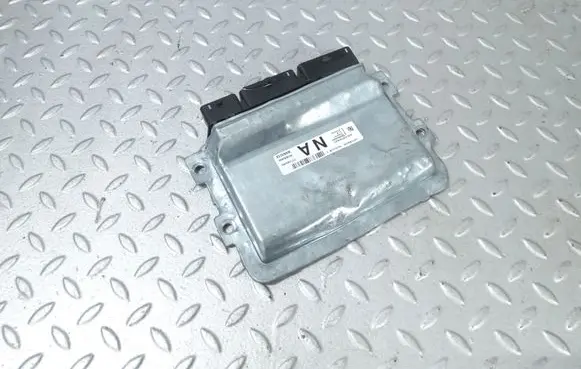Dacia Sandero III Engine control unit/module 237106047S