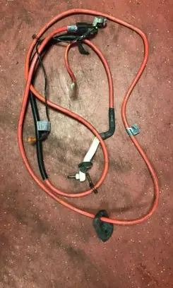 BMW 5 E39 Positive cable (battery) 1436885