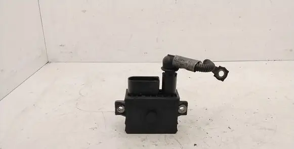 BMW 3 E46 Glow plug pre-heat relay 0522120701 24213