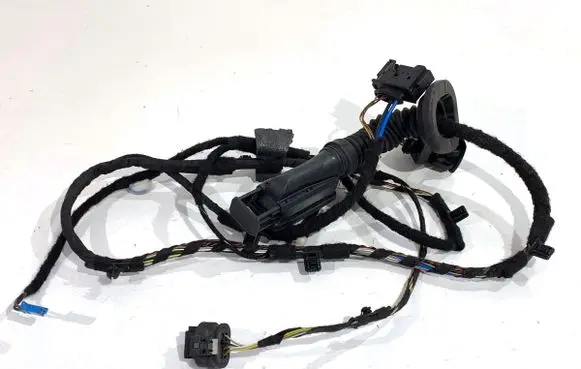 BMW X1 F48 F49 Rear door wiring loom 6840095