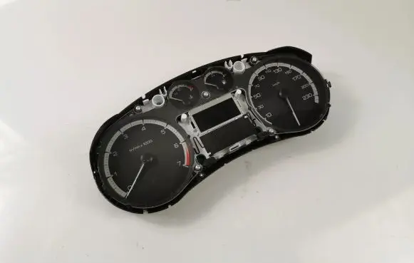 Iveco Daily 45 - 49.10 Speedometer (instrument cluster) 5801815717