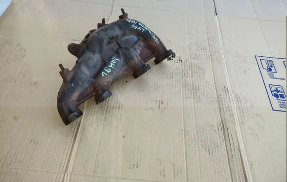 Exhaust manifold