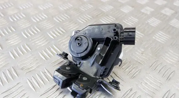 Toyota Corolla E210 E21 Tailgate/trunk/boot lock/catch/latch 6935002100