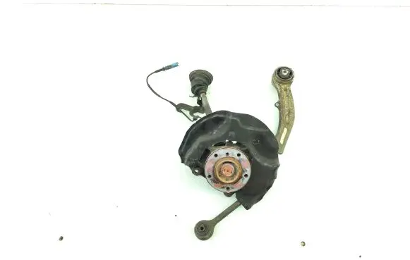 BMW 5 E60 E61 Front wheel hub spindle knuckle 6770686 6768316