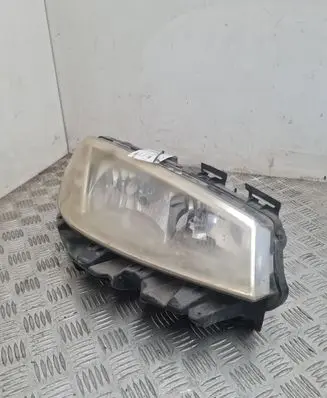 Renault Megane II Headlight/headlamp 8200476431 89307003