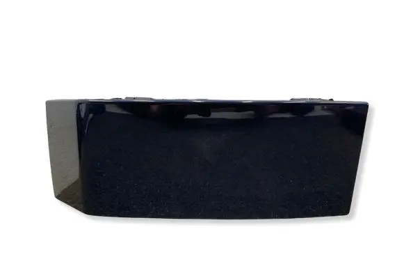 Volvo XC90 Rear/tail light trim molding 8620819