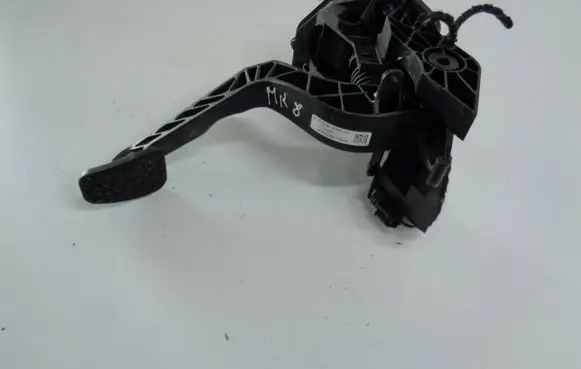 Ford Fiesta Clutch pedal H1BC-7B633-A1F H1BC7B633A1F