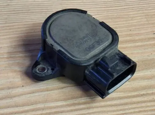 Subaru Legacy Throttle valve