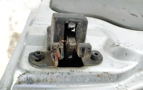 Opel Combo C Rear door lock