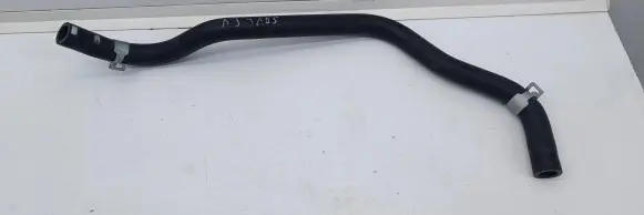 Coolant pipe/hose