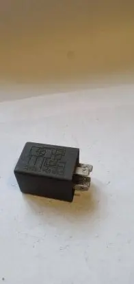 Volkswagen Golf III Other relay 5WK1640 S1EMENS