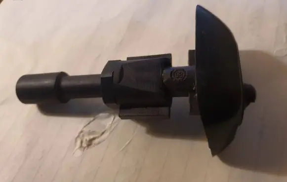BMW 7 E38 Windshield washer spray nozzle 8370559