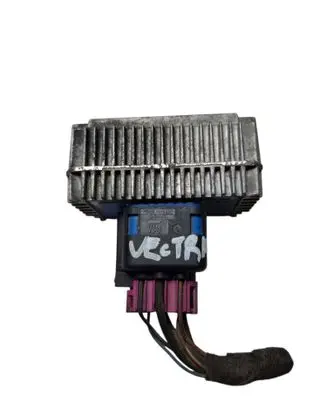 Opel Vectra C Glow plug pre-heat relay 60433201