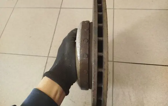 BMW 5 GT F07 Front brake disc