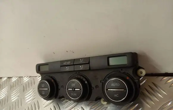 Volkswagen PASSAT B6 Climate control unit TC2LL9505014