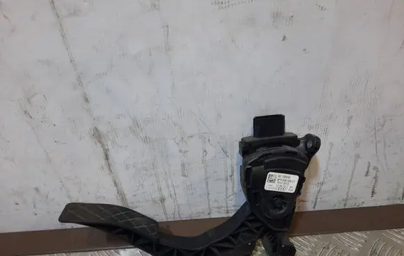 Audi A6 S6 C7 4G Accelerator throttle pedal 8K1723523A