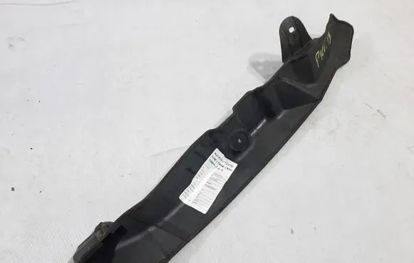 Audi A3 S3 8P Fender foam support/seal 8P0821111B