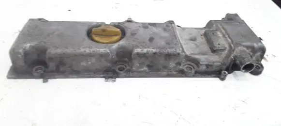 Opel Zafira A Rocker cam cover 