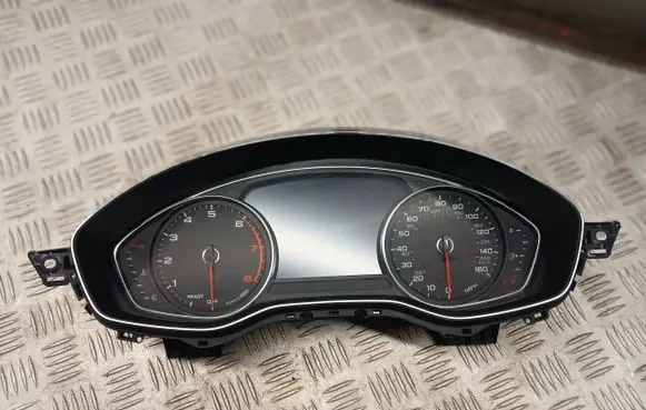Audi A4 S4 B9 8W Speedometer (instrument cluster) 8W5920870K