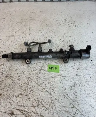 Mercedes-Benz Sprinter W906 Fuel main line pipe A6510700700 R9144Z240A