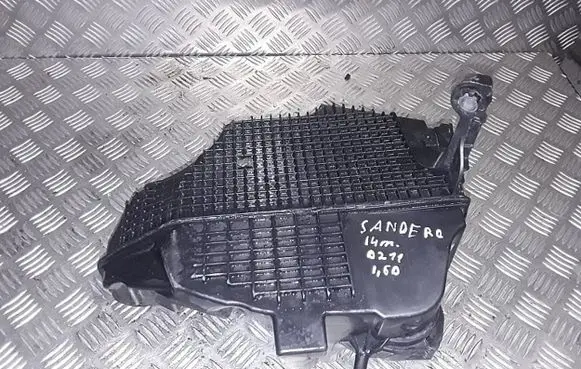 Renault Sandero II Air filter box 165001258R