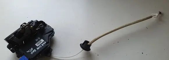 Porsche Boxster 987 Front door lock 
