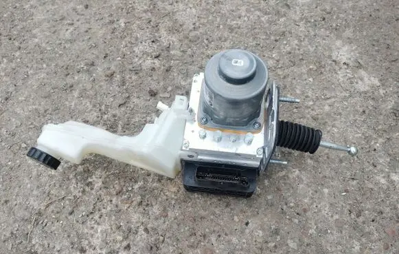 BMW 2 Active Tourer U06 ABS Pump 5A75D97