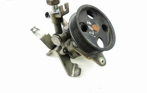 Nissan Navara D23 Power steering pump 5XA0A