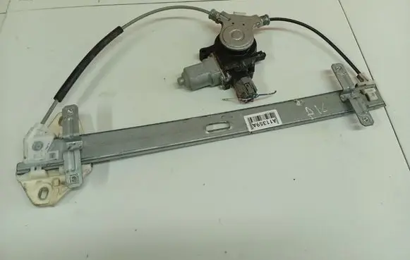 Honda FR-V Sliding door window regulator with motor