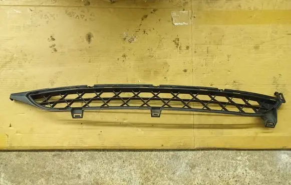 Citroen C4 I Picasso Front bumper lower grill 9680403177