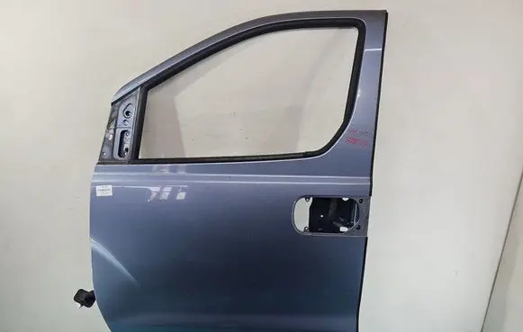 Hyundai H-1, Starex, Satellite Front door IMPRK1443727