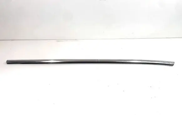 Hyundai Tucson TL Rear door glass trim molding