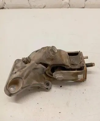 Ford Ranger Engine mount bracket AB396B032AG