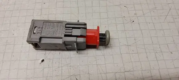 Opel Astra H Brake pedal sensor switch 13299720 366172505 55701396