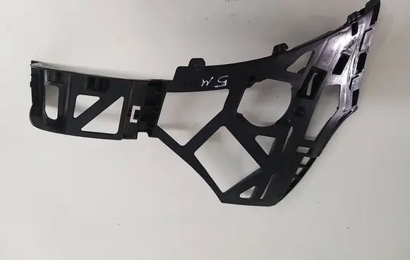 Volkswagen Golf Plus Front bumper 5M0807178G