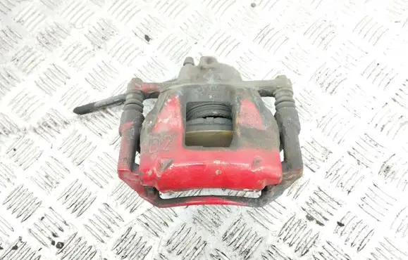 Toyota Auris E180 Front brake caliper