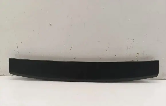 Volkswagen T-Roc Tailgate trim 2GA867707