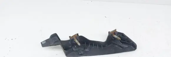 Volkswagen PASSAT B6 Front bumper mounting bracket