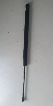 Volkswagen Golf VII Tailgate/trunk strut/damper