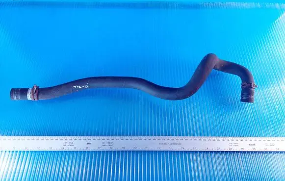 Volvo V70 Engine coolant pipe/hose NOCODE