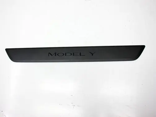 Tesla Model Y Front sill trim cover 149430100B
