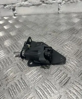 BMW X5 E70 Tailgate lock latch 51247162149 16367210 975827104
