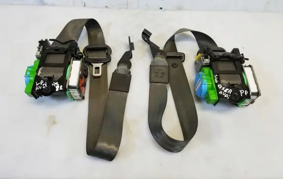 Audi Q5 SQ5 Front seatbelt