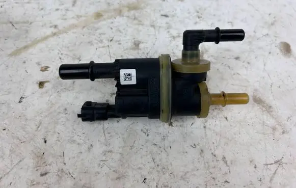 Maserati Levante Turbo solenoid valve 670106836