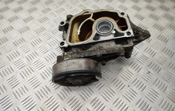Honda FR-V Water pump