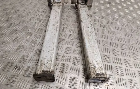 Other front suspension part