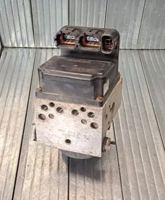 Nissan X-Trail T30 ABS Pump 47600AR005 2716E0392 47600