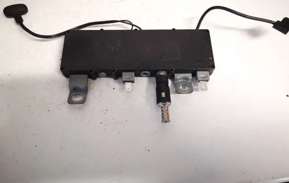Saab 9-5 Antenna control unit 4870309