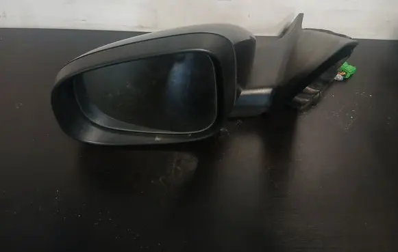Volvo V70 Front door electric wing mirror 4300555 3129948